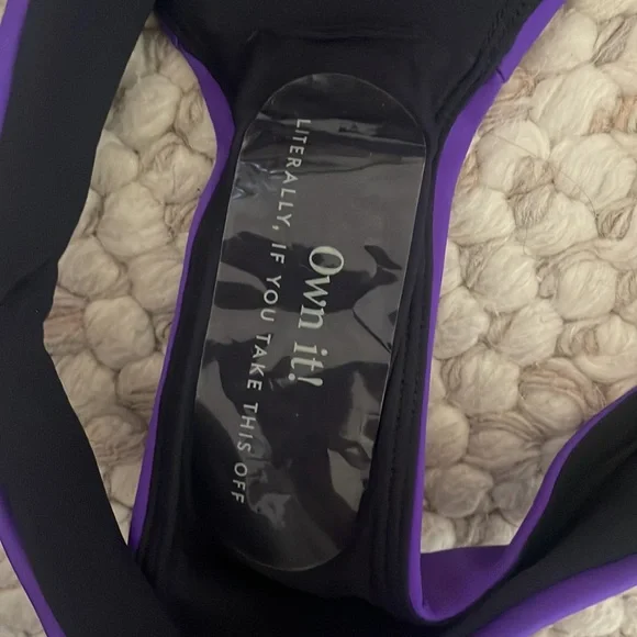 Left On Friday Wear To Bottom - Picture 6 of 8